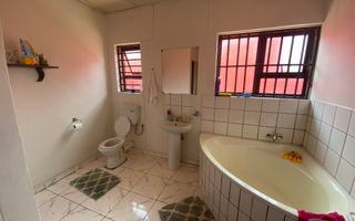 4 Bedroom House To Rent in Rundu