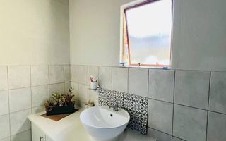 4 Bedroom House For Sale in Pioneerspark, Windhoek