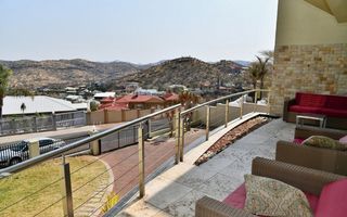 8 Bedroom House For Sale in Ludwigsdorf, Windhoek