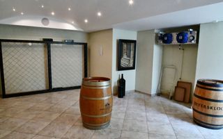 8 Bedroom House For Sale in Ludwigsdorf, Windhoek