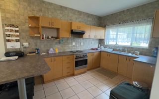 3 Bedroom Apartment / Penthouse For Sale in Windhoek Central...