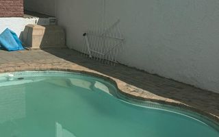 3 Bedroom Apartment / Penthouse For Sale in Windhoek Central...