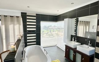 3 Bedroom House To Rent in Ocean View