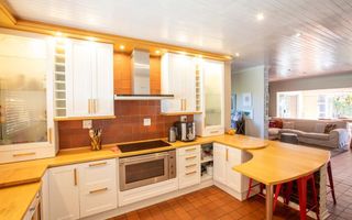 4 Bedroom House To Rent in Eros