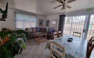 4 Bedroom House To Rent in Hage Heights