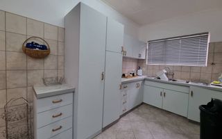 4 Bedroom House To Rent in Hage Heights