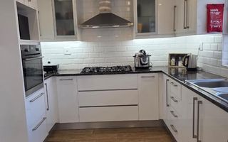 5 Bedroom House To Rent in Vineta