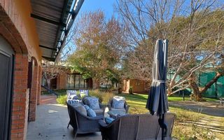 7 Bedroom House For Sale in Out of Nature, Windhoek