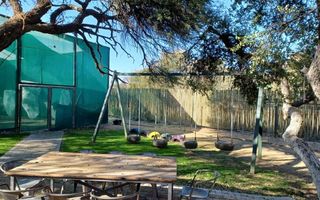7 Bedroom House For Sale in Out of Nature, Windhoek