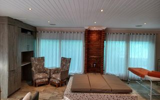 7 Bedroom House For Sale in Out of Nature, Windhoek