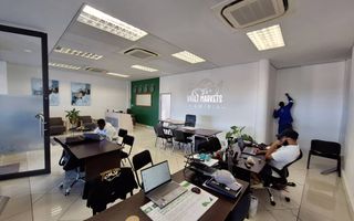 Office / Retail / Mixed Use For Sale in Southern Industrial...