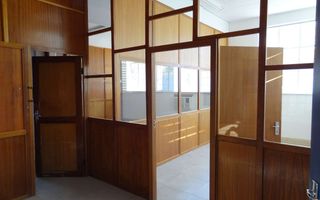 Office / Retail / Mixed Use To Rent in Southern Industrial A...