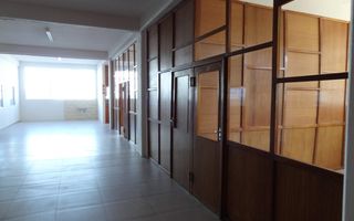 Office / Retail / Mixed Use To Rent in Southern Industrial A...