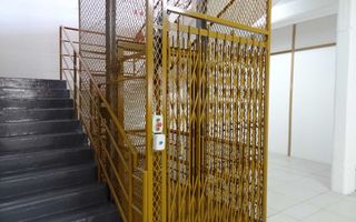 Office / Retail / Mixed Use To Rent in Southern Industrial A...