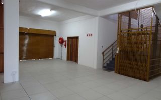 Office / Retail / Mixed Use To Rent in Southern Industrial A...