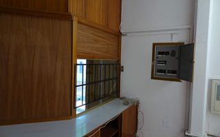 Office / Retail / Mixed Use To Rent in Southern Industrial A...