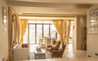 4 Bedroom House For Sale in Ludwigsdorf, Windhoek