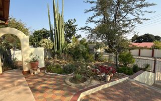 4 Bedroom House For Sale in Windhoek West, Windhoek
