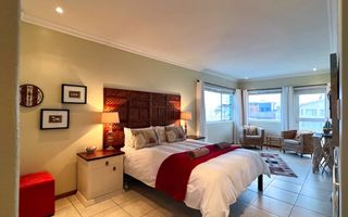 5 Bedroom House For Sale in Mile 4, Swakopmund