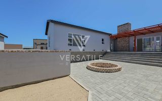 5 Bedroom House For Sale in Ocean View, Swakopmund