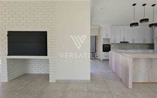 5 Bedroom House For Sale in Ocean View, Swakopmund