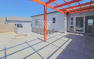 5 Bedroom House For Sale in Ocean View, Swakopmund