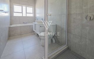 5 Bedroom House For Sale in Ocean View, Swakopmund