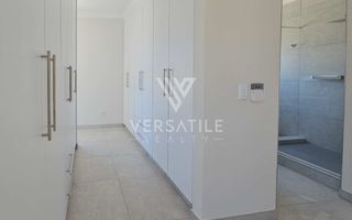 5 Bedroom House For Sale in Ocean View, Swakopmund