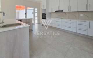 5 Bedroom House For Sale in Ocean View, Swakopmund