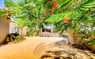 4 Bedroom House For Sale in Uis