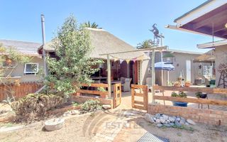 4 Bedroom House For Sale in Vineta, Swakopmund