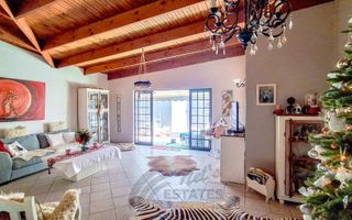 4 Bedroom House For Sale in Vineta, Swakopmund