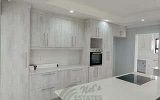3 Bedroom House For Sale in Mile 4 Extension 1, Swakopmund