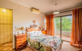 6 Bedroom House For Sale in Brakwater, Windhoek