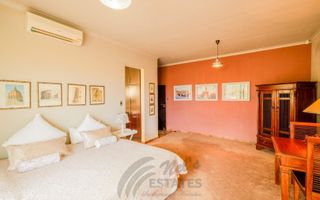 6 Bedroom House For Sale in Brakwater, Windhoek