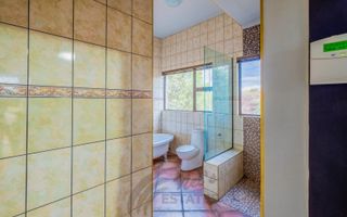 6 Bedroom House For Sale in Brakwater, Windhoek