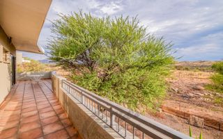 6 Bedroom House For Sale in Brakwater, Windhoek