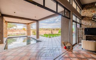 6 Bedroom House For Sale in Brakwater, Windhoek