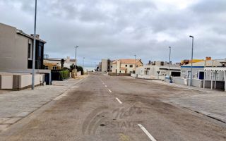 3 Bedroom House To Rent in Mile 4