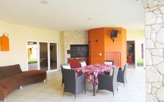 8 Bedroom House For Sale in Rossmund, Swakopmund