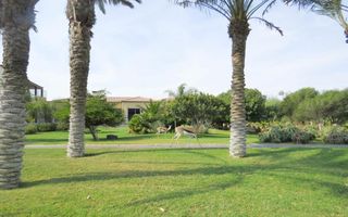 8 Bedroom House For Sale in Rossmund, Swakopmund