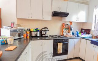 2 Bedroom Townhouse For Sale in Tamariskia, Swakopmund