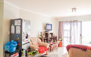 2 Bedroom Townhouse For Sale in Tamariskia, Swakopmund