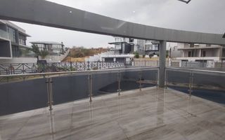 5 Bedroom House For Sale in Auasblick