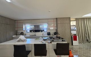 5 Bedroom House For Sale in Auasblick