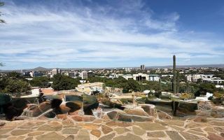 4 Bedroom House For Sale in Klein Windhoek, Windhoek
