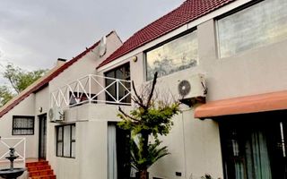 4 Bedroom House For Sale in Ludwigsdorf, Windhoek