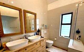 4 Bedroom House For Sale in Ludwigsdorf, Windhoek