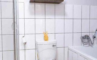 3 Bedroom House For Sale in Academia