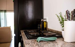 3 Bedroom House For Sale in Academia